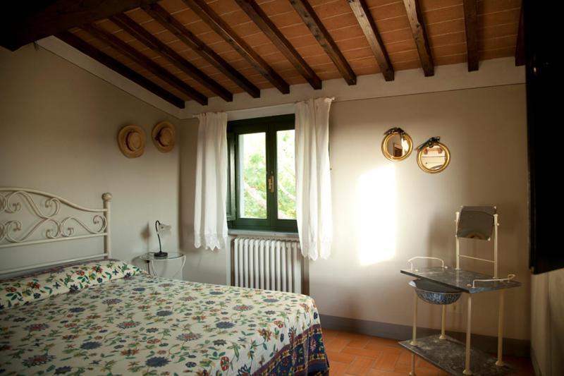 Agriturismo La Colombaia Cerreto Guidi Exteriör bild